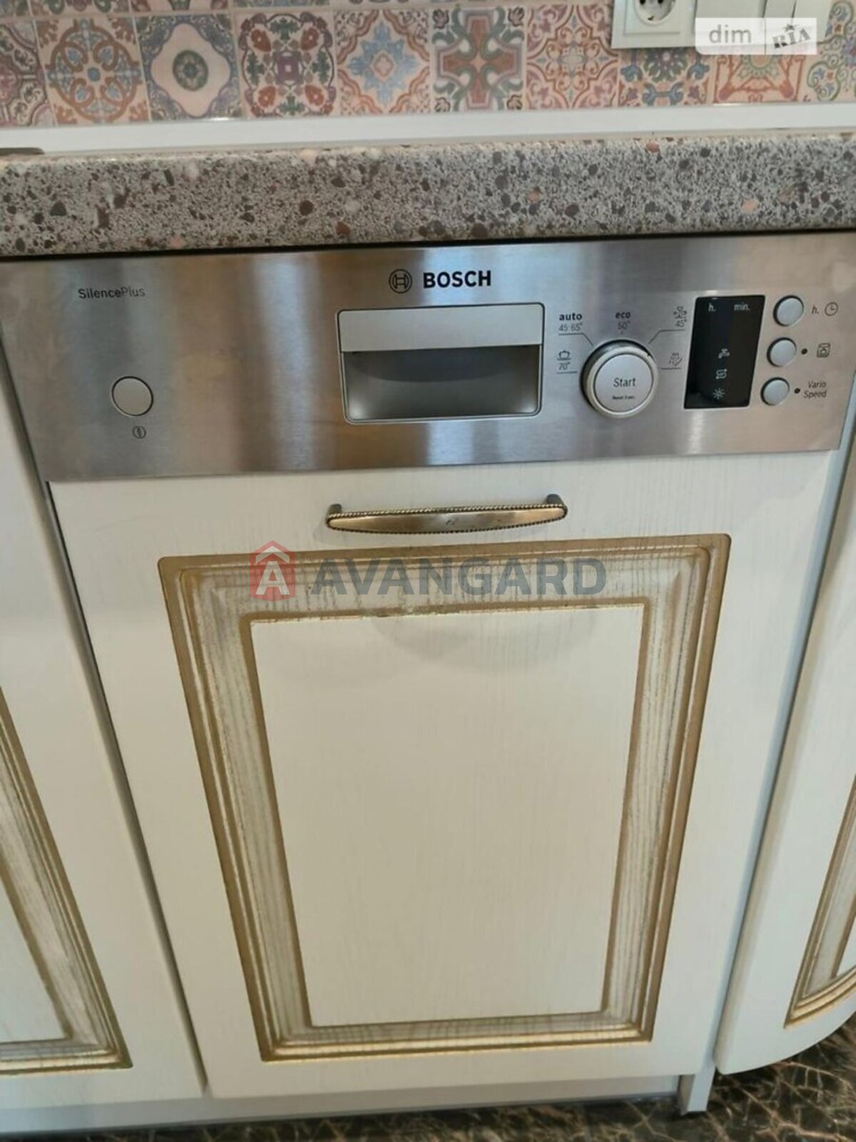 3 ��. ��������, 92/53/14 ��. �., 3/10 ������ ���� 20