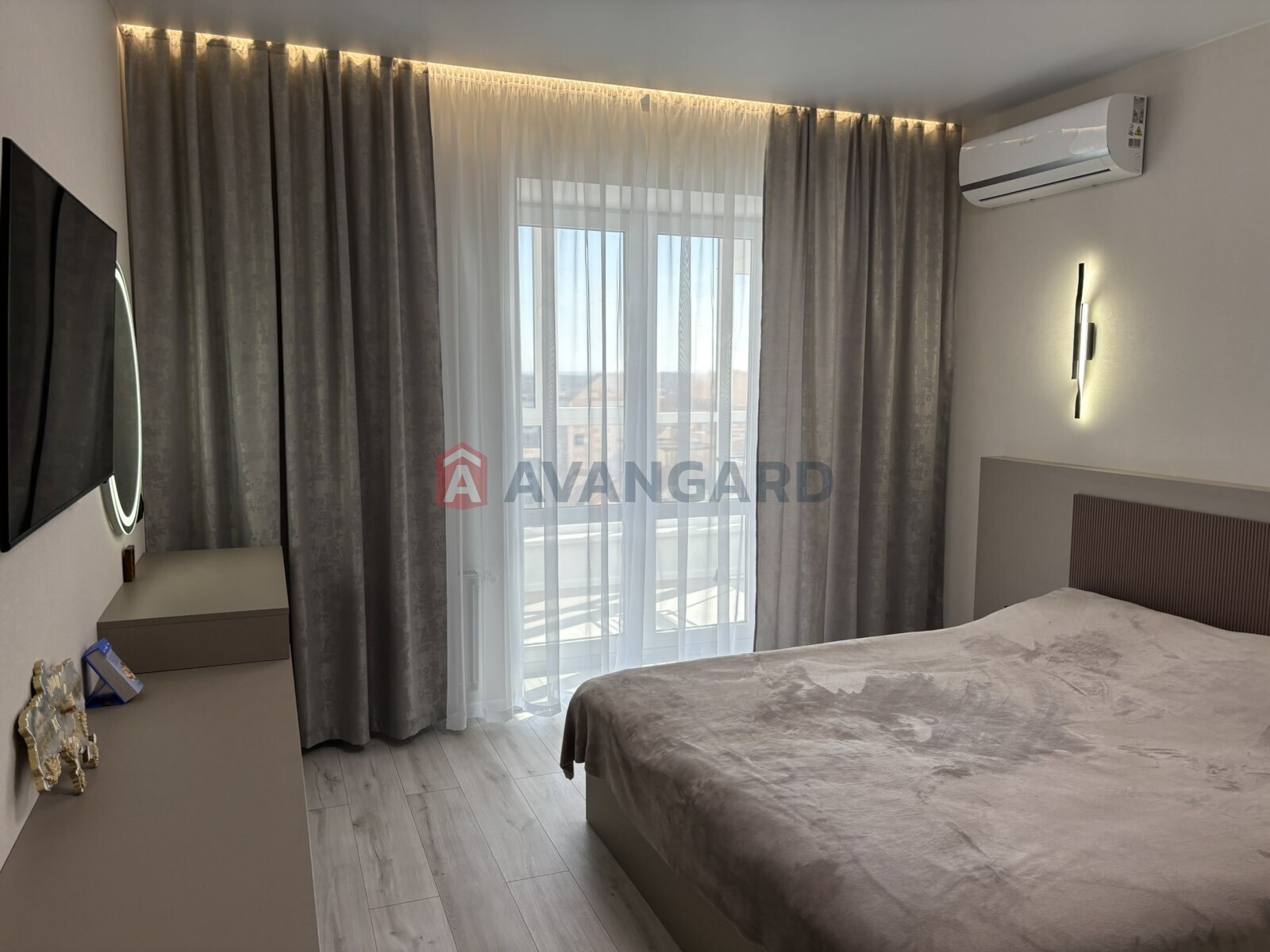 1 ��. ��������, 48,3/16,0/22,8 ��. �., 12/17 ������ ���� 1