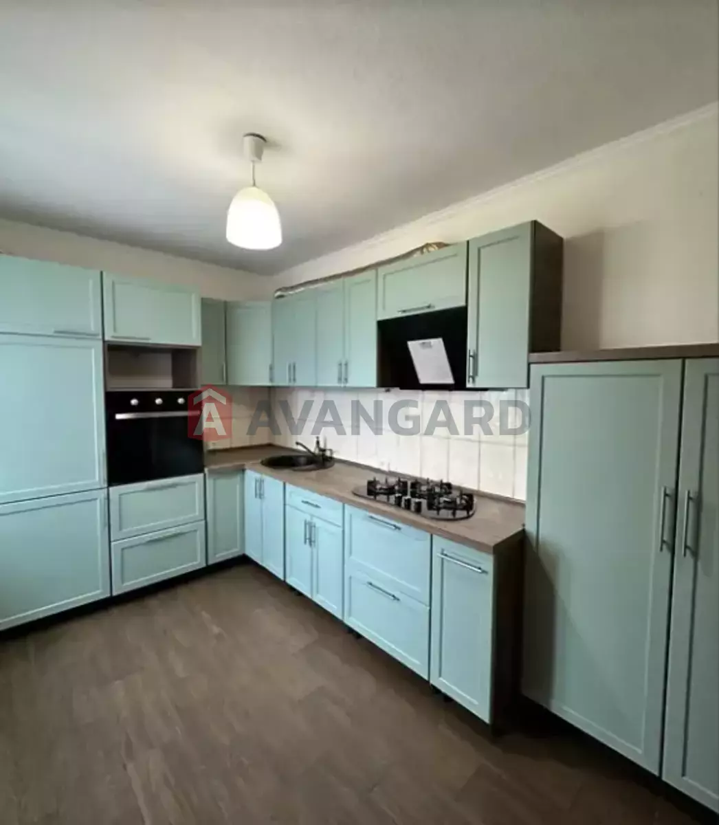 1 ��. ��������, 39/20/9 ��. �., 10/10 ������ ���� 1