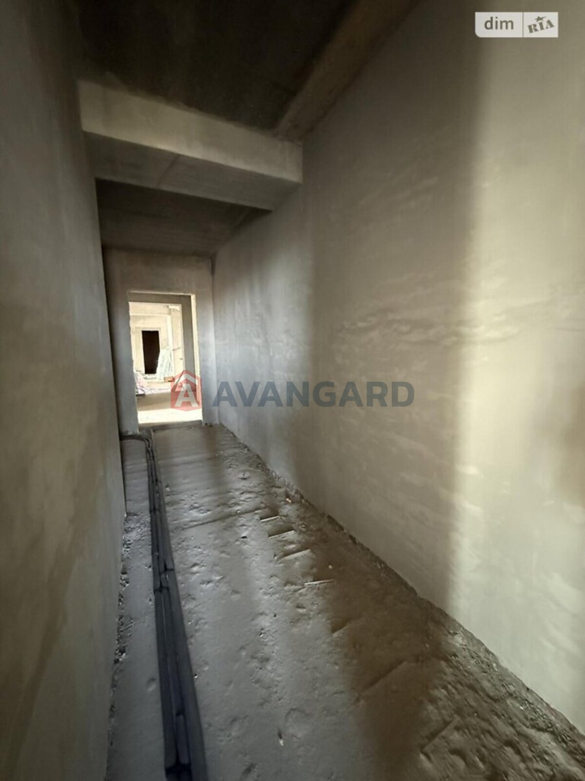 2 ��. ��������, 76/-/- ��. �., 7/9 ������ ���� 19