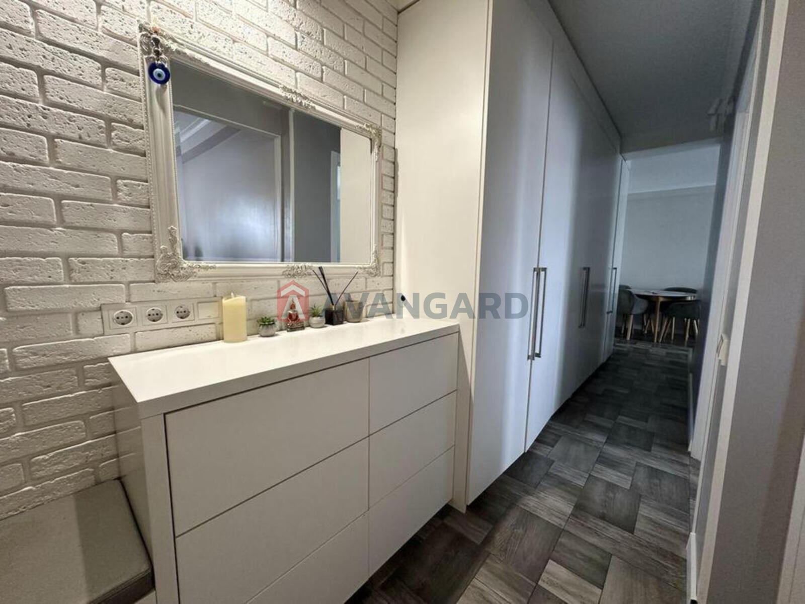 3 ��. ��������, 60/-/8 ��. �., 8/9 ������ ���� 5