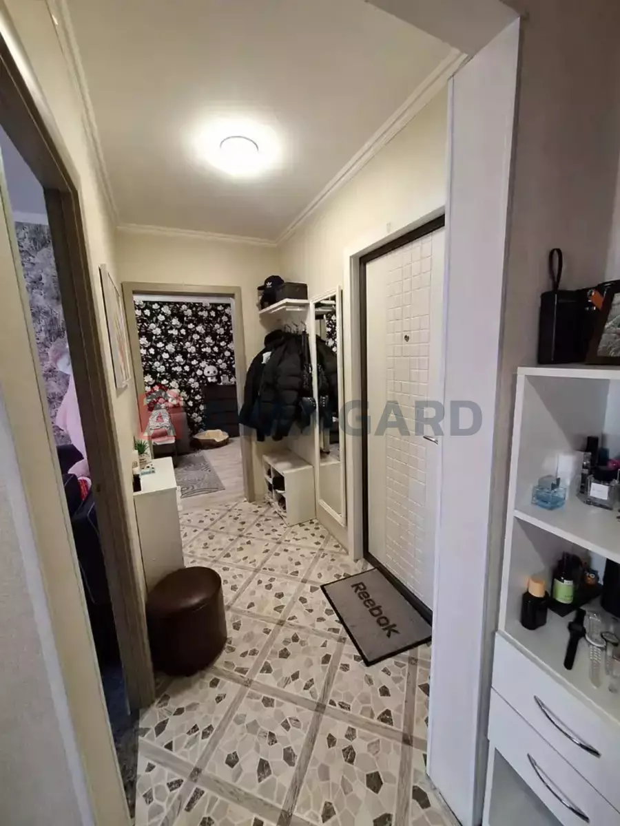 2 ��. ��������, 47/26/8 ��. �., 10/10 ������ ���� 6