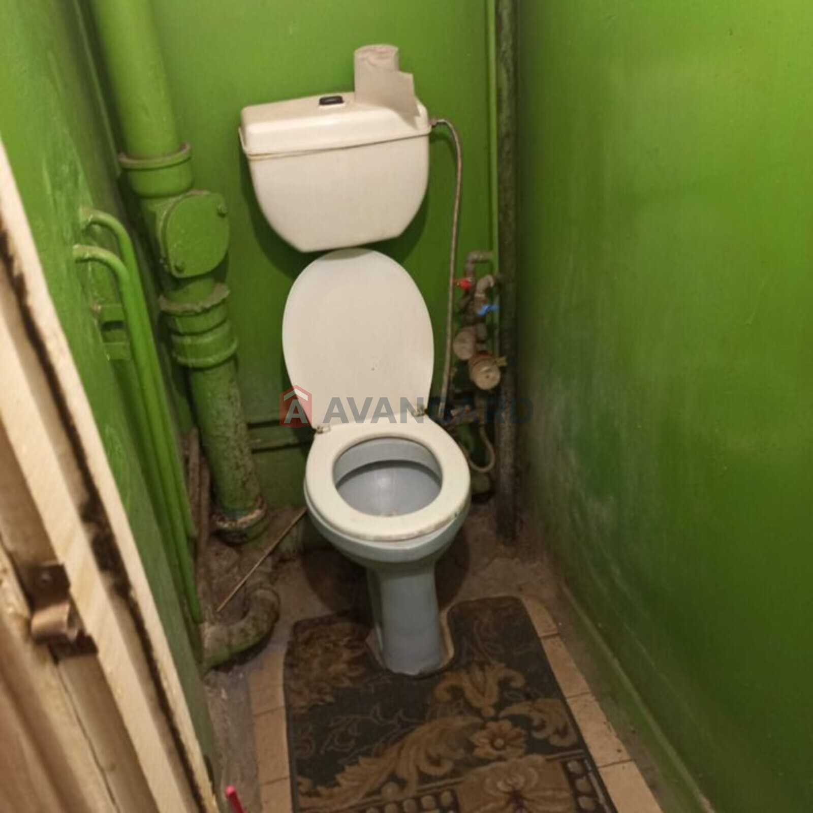 4 ����. ��������, 82/-/15 ��. �., 1/9 ���� ���� 8