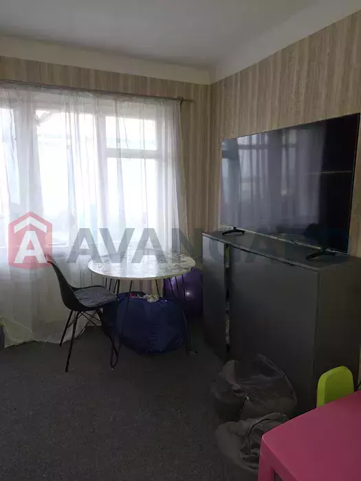 2 ����. ��������, 50/-/7 ��. �., 9/9 ���� ���� 15