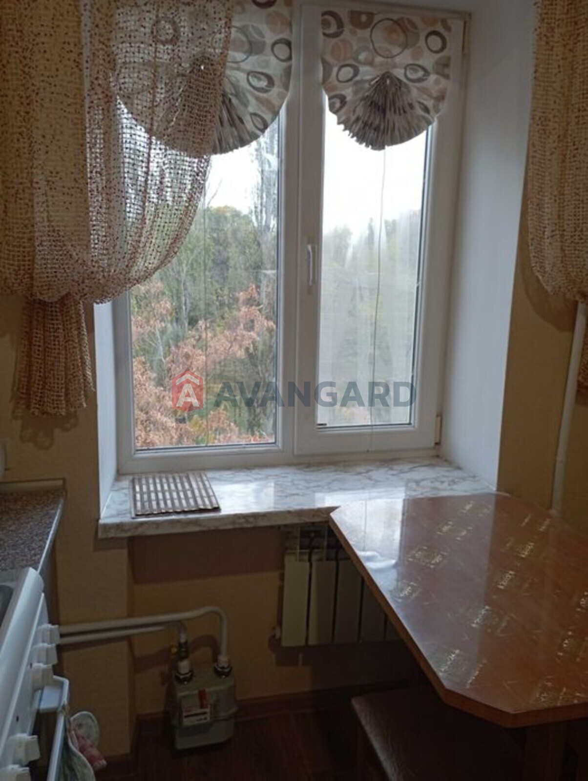 1 ��. ��������, 32/-/6 ��. �., 5/5 ������ ���� 8