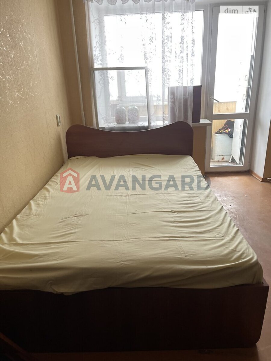 2 ��. ��������, 46/28/6 ��. �., 4/5 ������ ���� 3