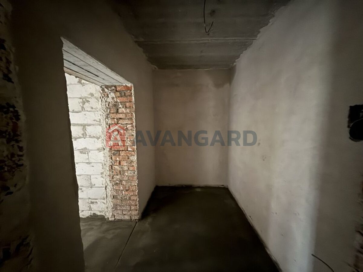 2 ����. ��������, 69/-/17 ��. �., 6/10 ���� ���� 7