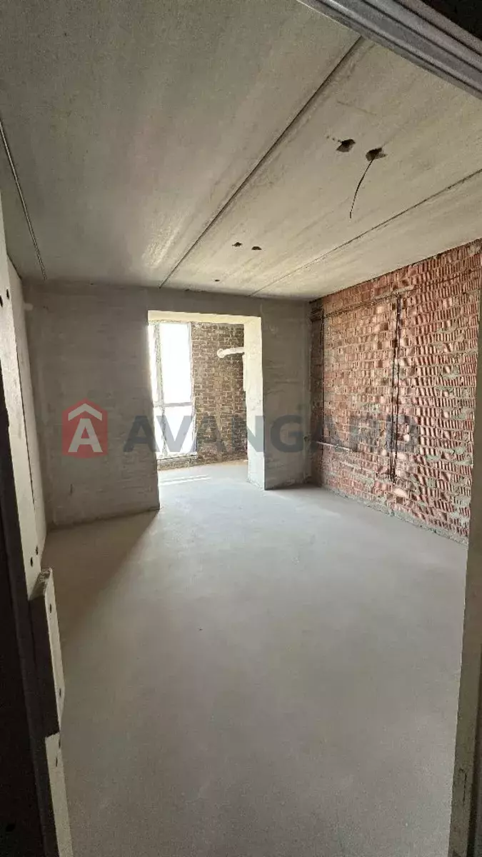 3 ��. ��������, 73/-/14 ��. �., 8/12 ������ ���� 11