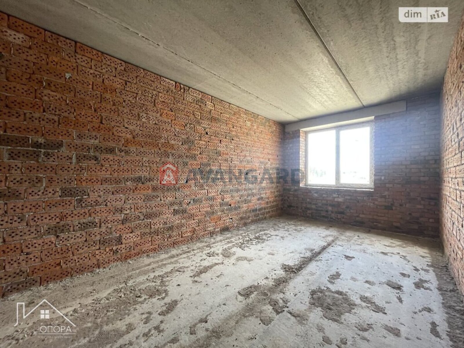 2 ��. ��������, 65/37/9 ��. �., 6/10 ������ ���� 12