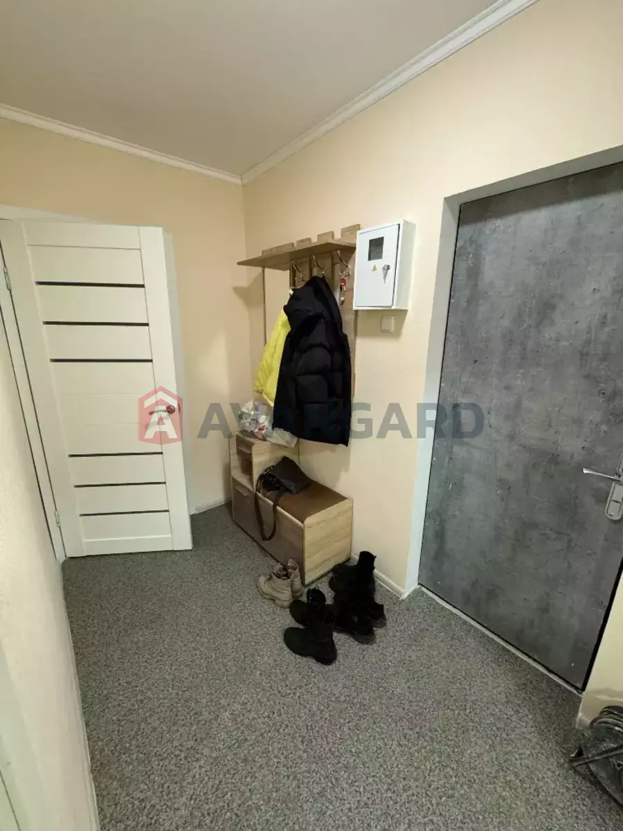 2 ��. ��������, 52/-/- ��. �., 12/16 ������ ���� 5