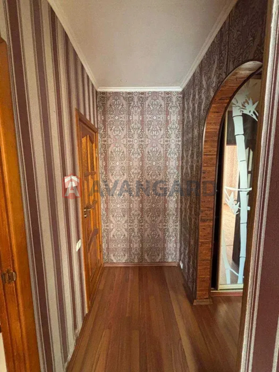 2 ��. ��������, 50/-/7 ��. �., 4/9 ������ ���� 22