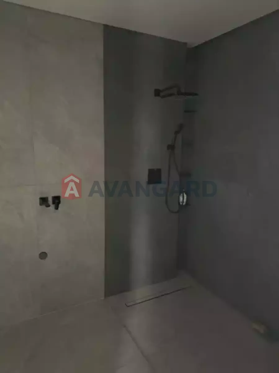 2 ��. ��������, 79/-/7 ��. �., 15/24 ������ ���� 13