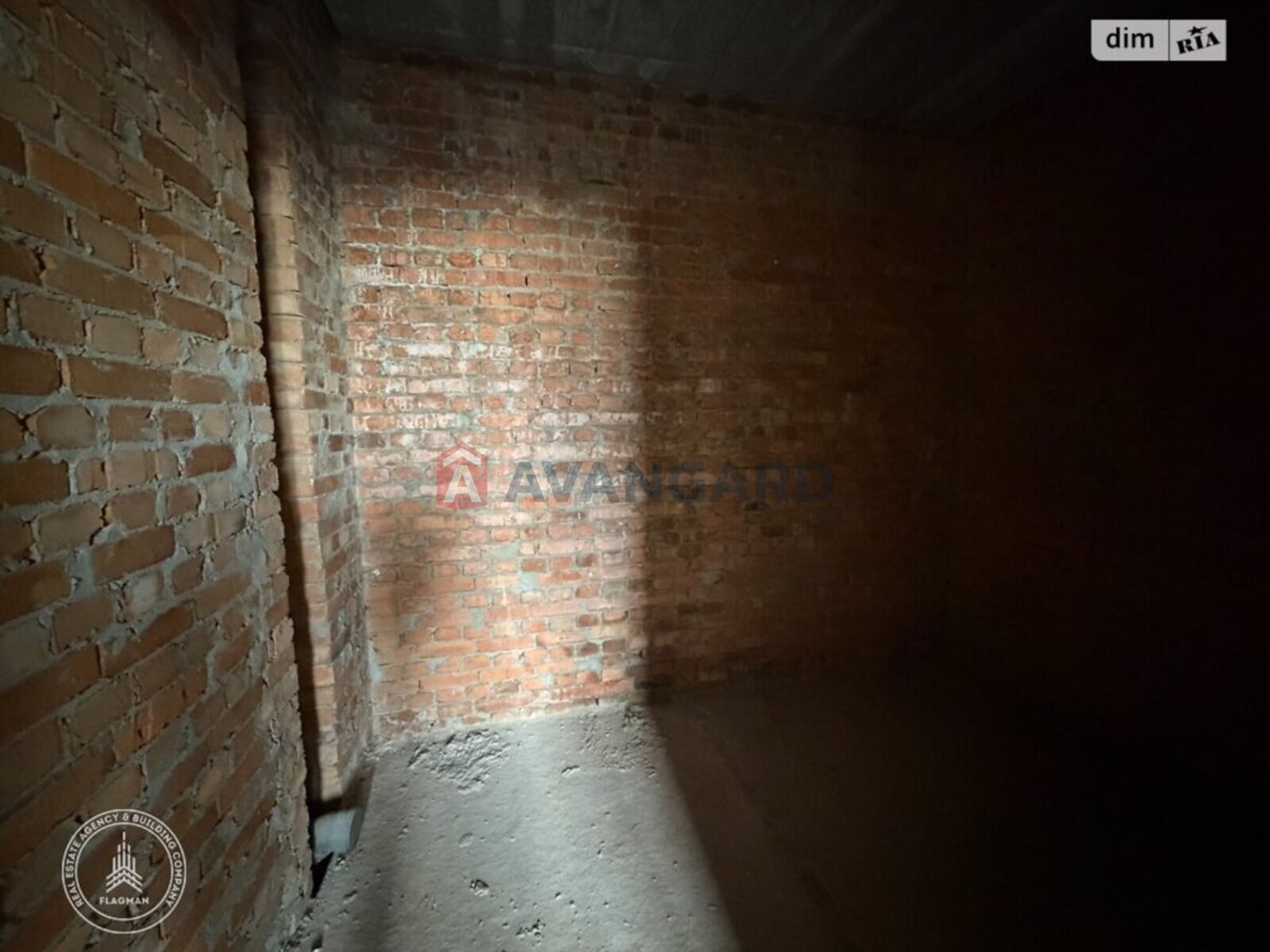 1 ��. ��������, 45/20/15 ��. �., 2/3 ������ ���� 4