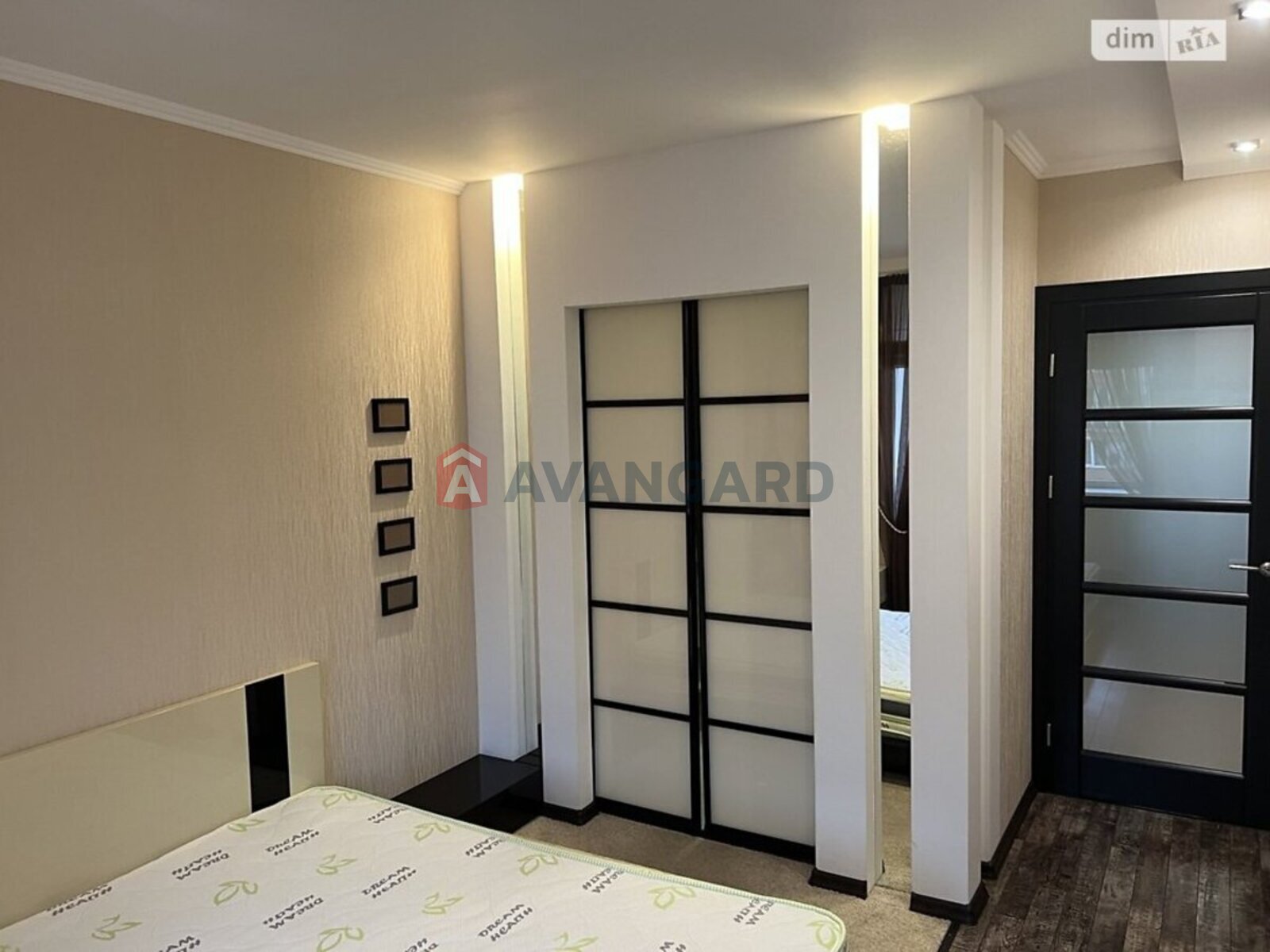 3 комн. квартира, 102/-/21 кв. м., 6/9 этаж фото 9 3 комн. квартира, 102/-/21 кв. м., 6/9 этаж фото 9