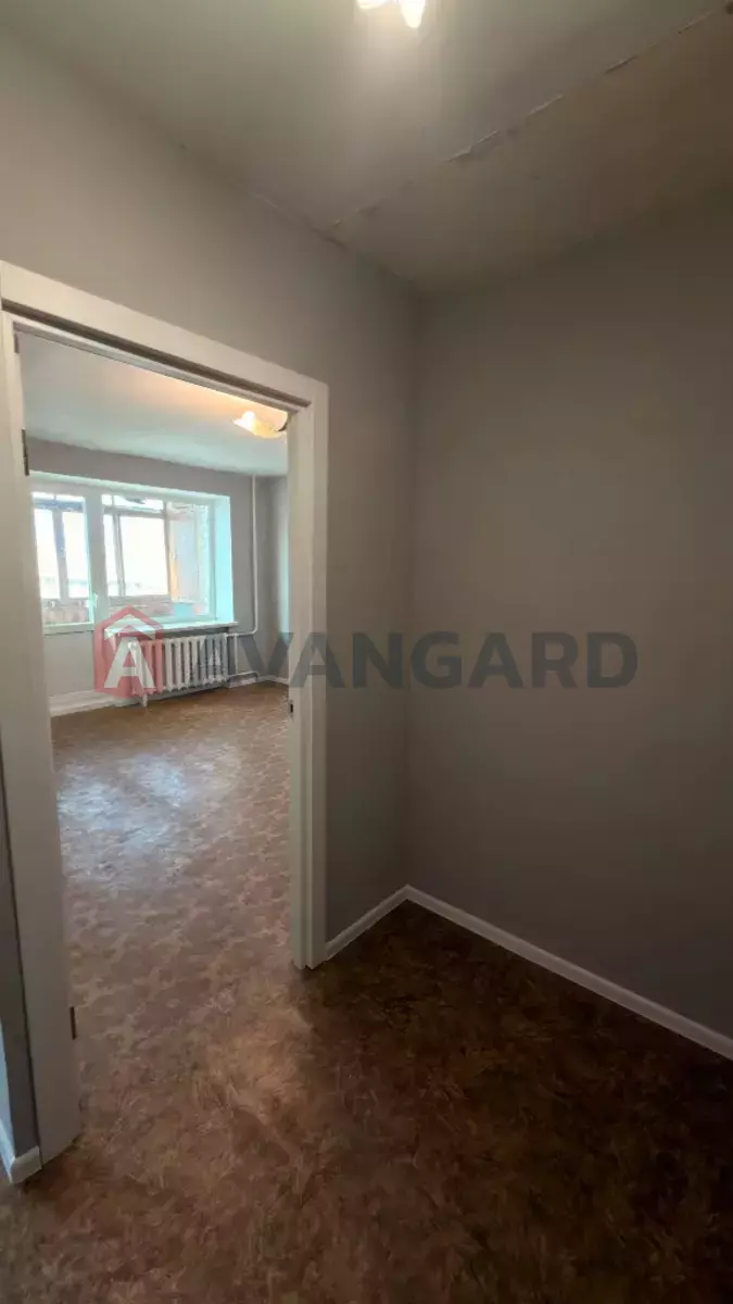 1 ��. ��������, 35/-/8 ��. �., 5/9 ������ ���� 4