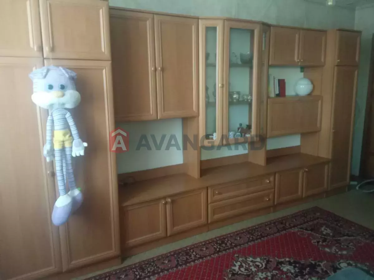 1 ����. ��������, 30/-/12 ��. �., 4/10 ���� ���� 1