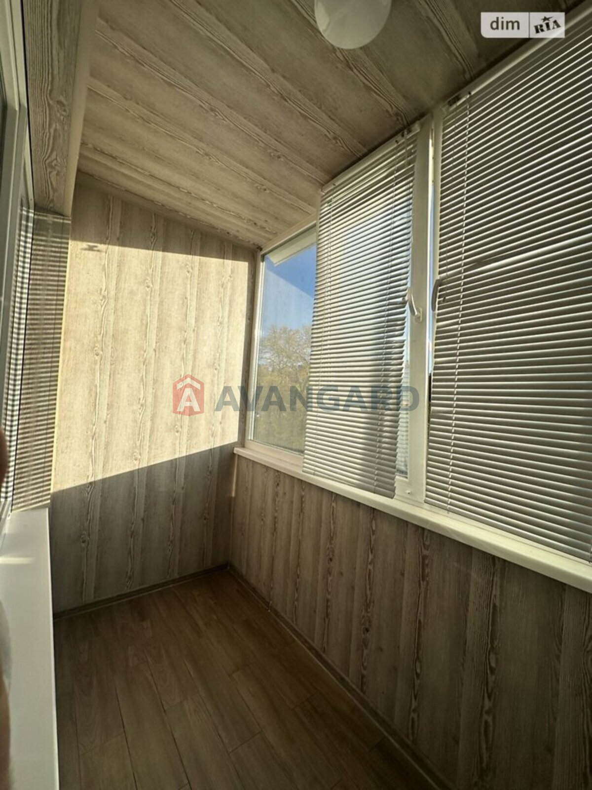 2 . , 49/-/- . ., 4/9   12