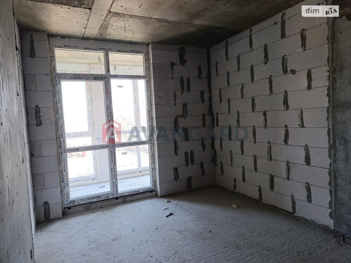 2 ��. ��������, 79,83/33,05/24,59 ��. �., 4/7 ������ ���� 3