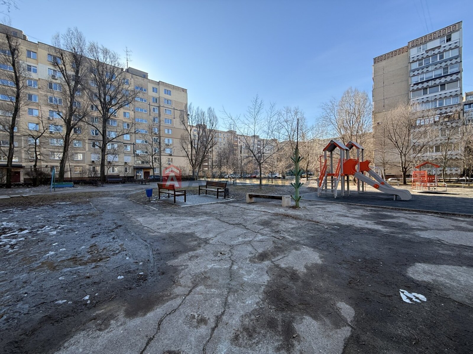 2 ��. ��������, 47/28/9 ��. �., 9/9 ������ ���� 8