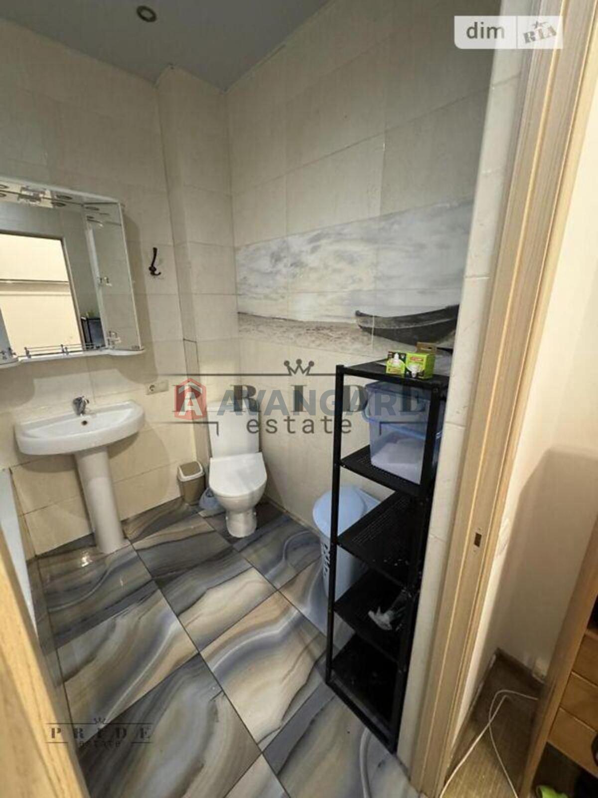 1 ��. ��������, 45/19/16 ��. �., 7/10 ������ ���� 25