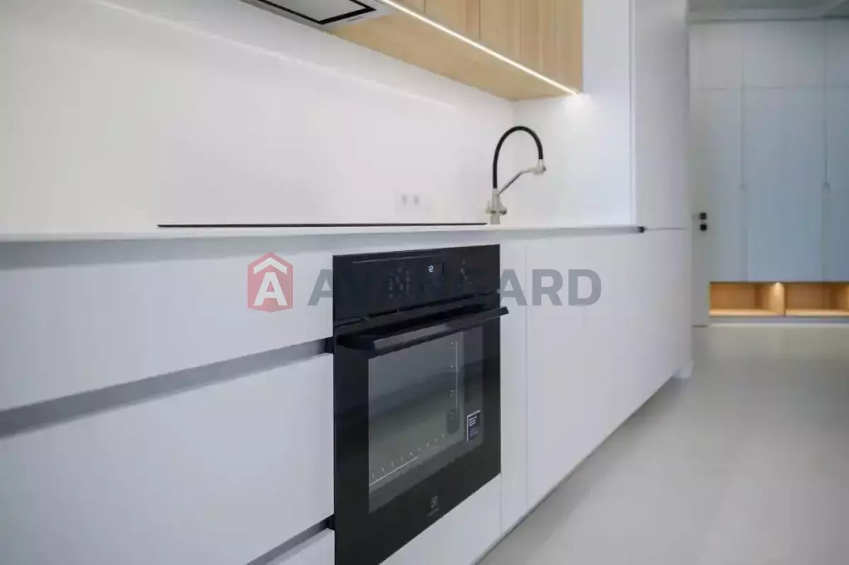 1 ��. ��������, 44/-/- ��. �., 22/23 ������ ���� 7