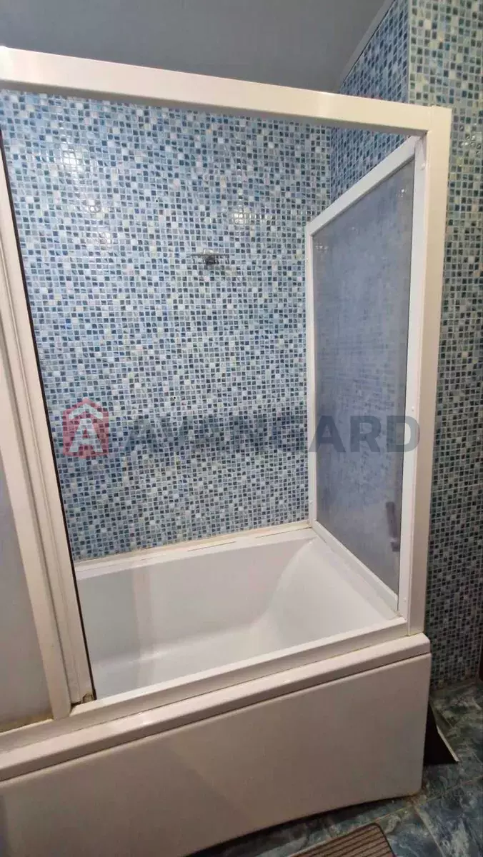 2 ��. ��������, 53/-/9 ��. �., 4/14 ������ ���� 19