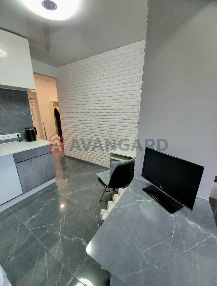 1 ��. ��������, 40/30/10 ��. �., 2/5 ������ ���� 15