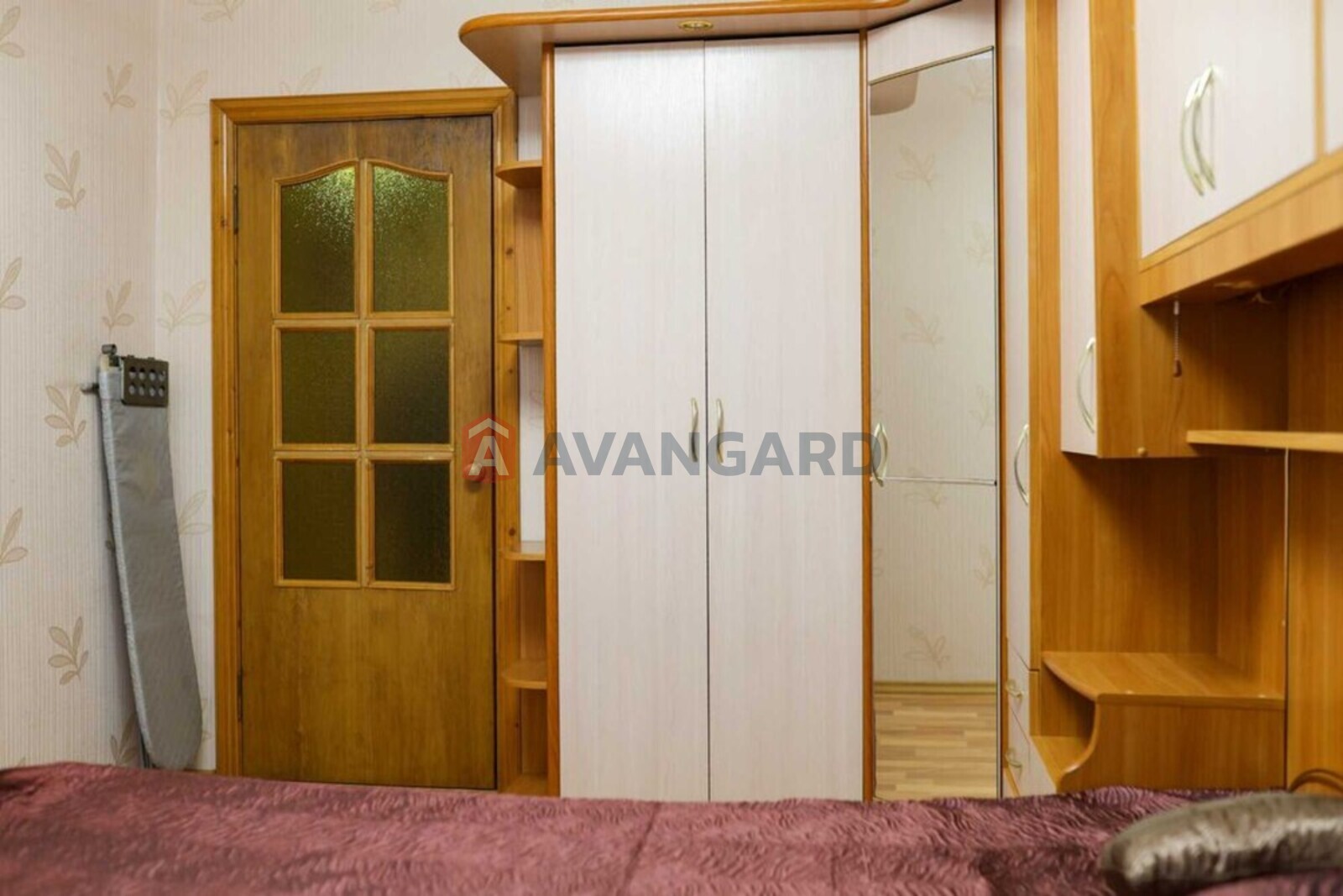 3 ��. ��������, 65/-/12 ��. �., 1/9 ������ ���� 17