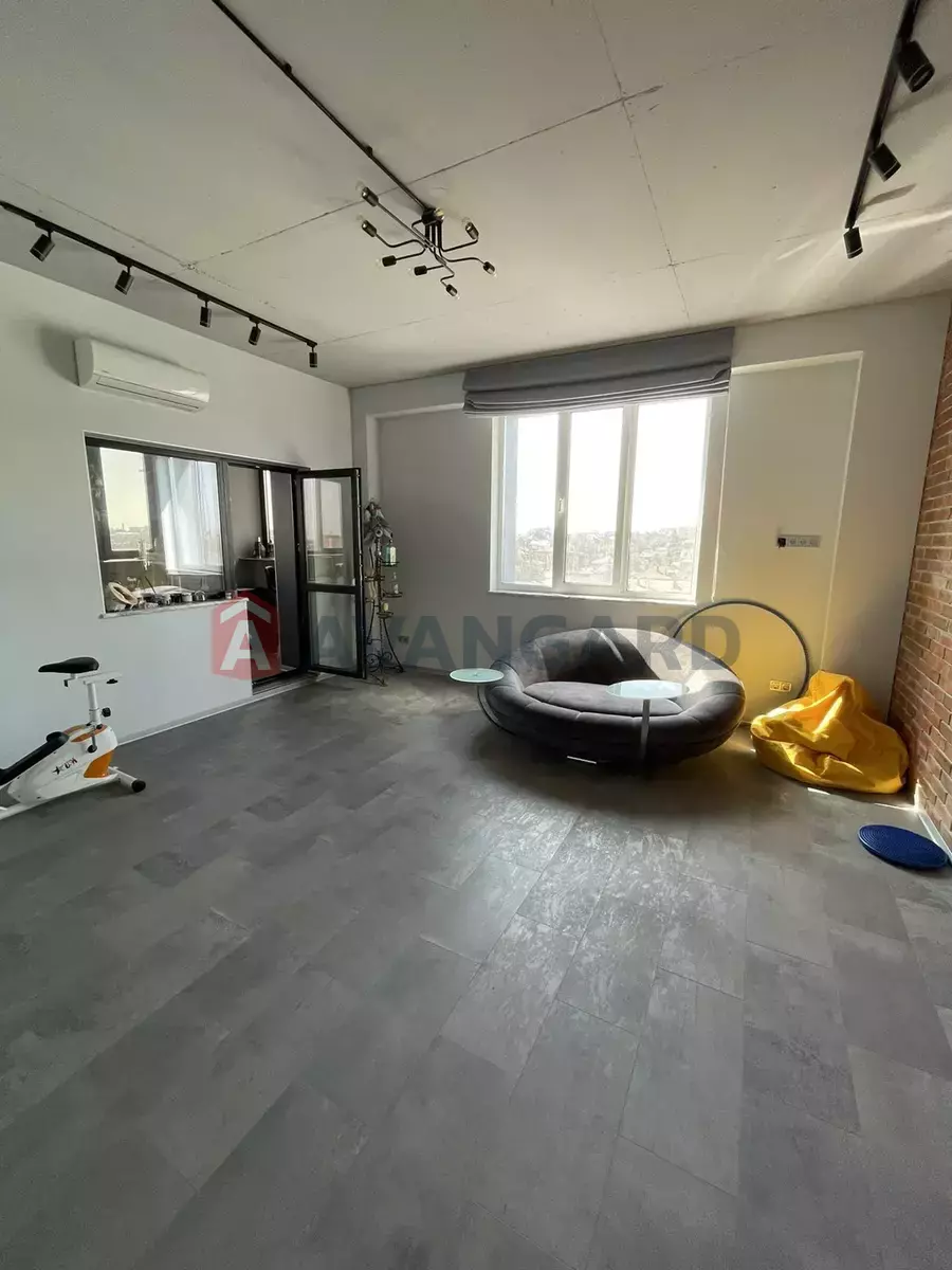 2 ��. ��������, 95/-/- ��. �., 8/9 ������ ���� 17