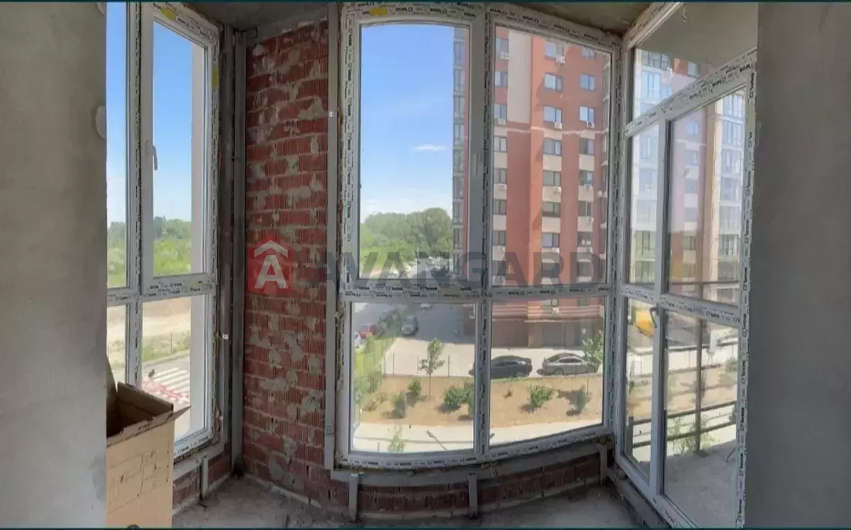 1 ��. ��������, 52/-/29 ��. �., 4/10 ������ ���� 12