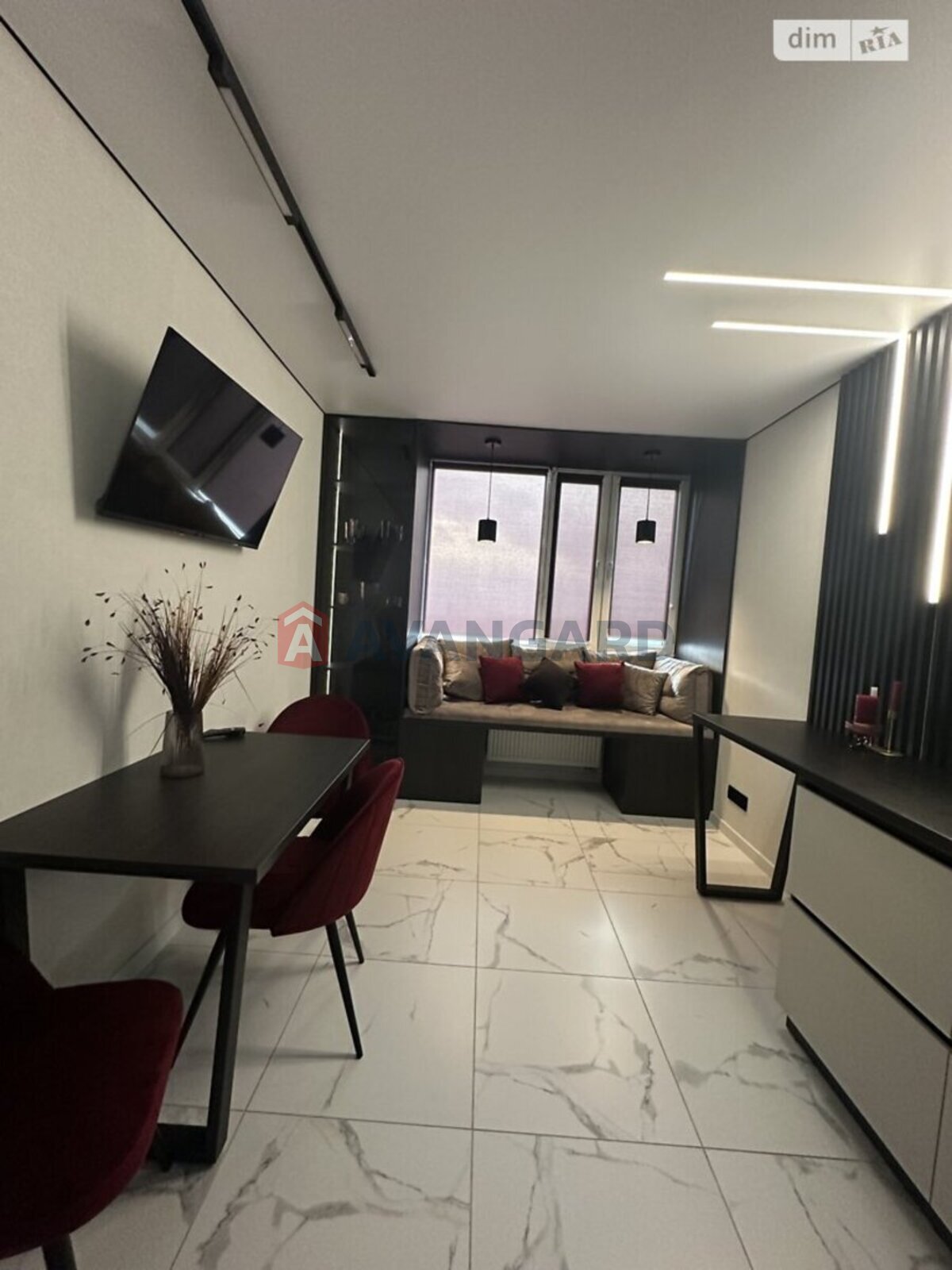 1 ����. ��������, 50/-/- ��. �., 11/13 ���� ���� 3