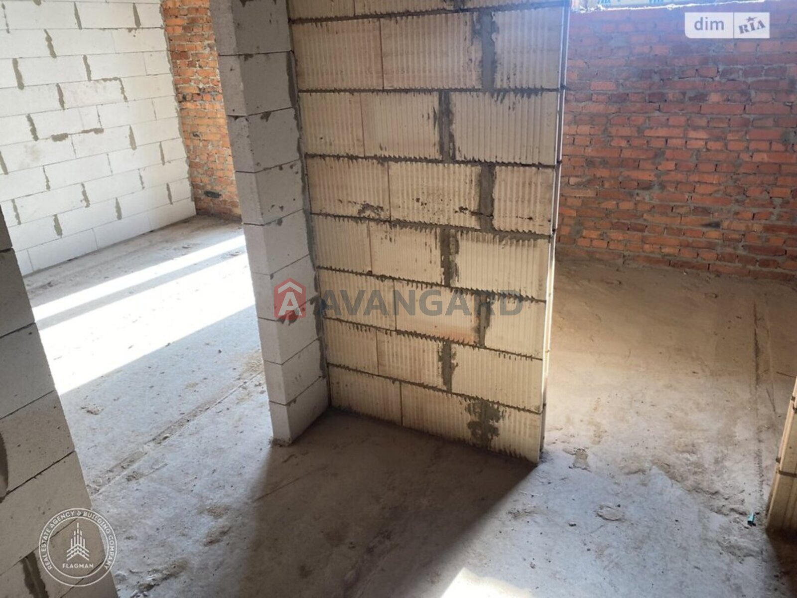 1 ��. ��������, 48/19/22 ��. �., 2/3 ������ ���� 3