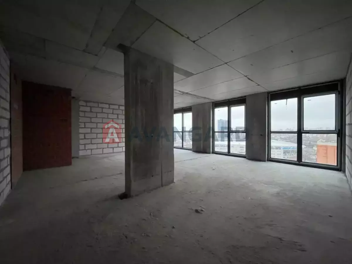 3 ����. ��������, 73/-/- ��. �., 15/24 ���� ���� 8