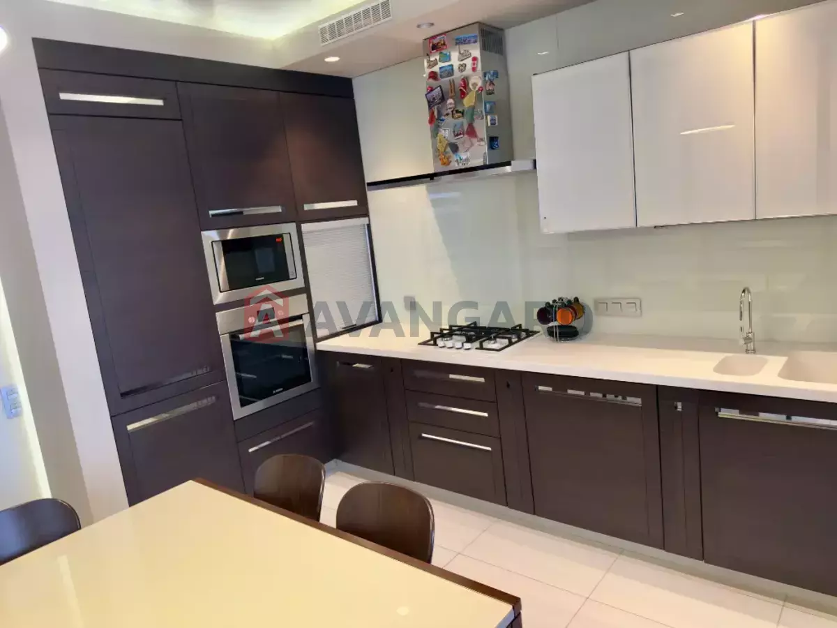 2 ��. ��������, 72/38/15 ��. �., 10/10 ������ ���� 13