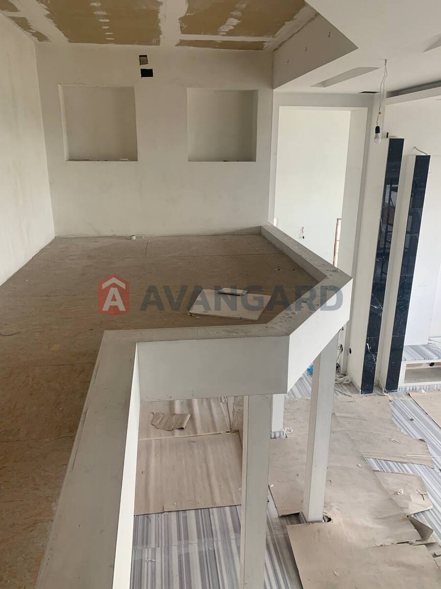 5 ����. ��������, 278/240/25 ��. �., 11/11 ���� ���� 20