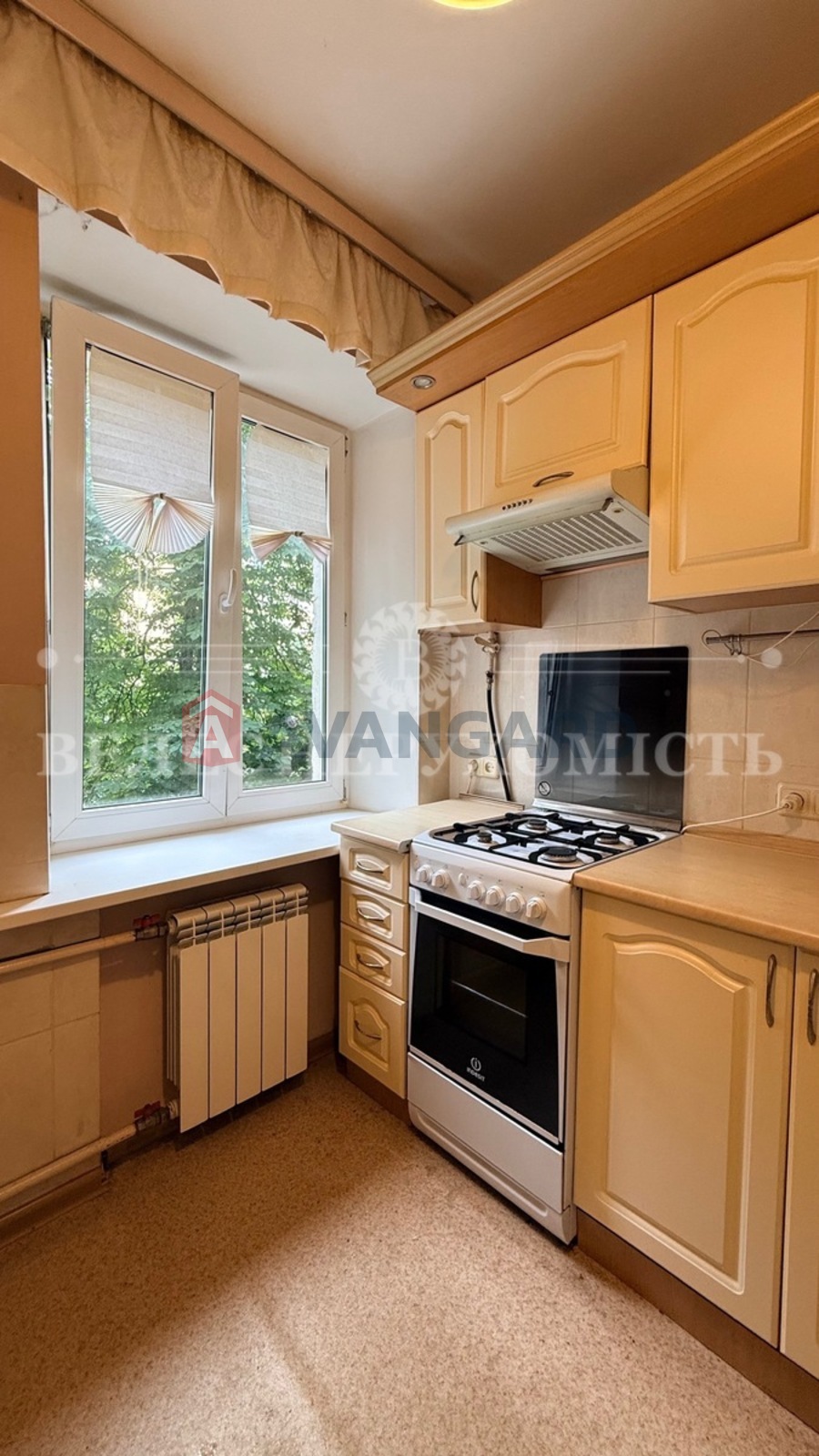 2 ����. ��������, 47/33/7 ��. �., 3/5 ���� ���� 2