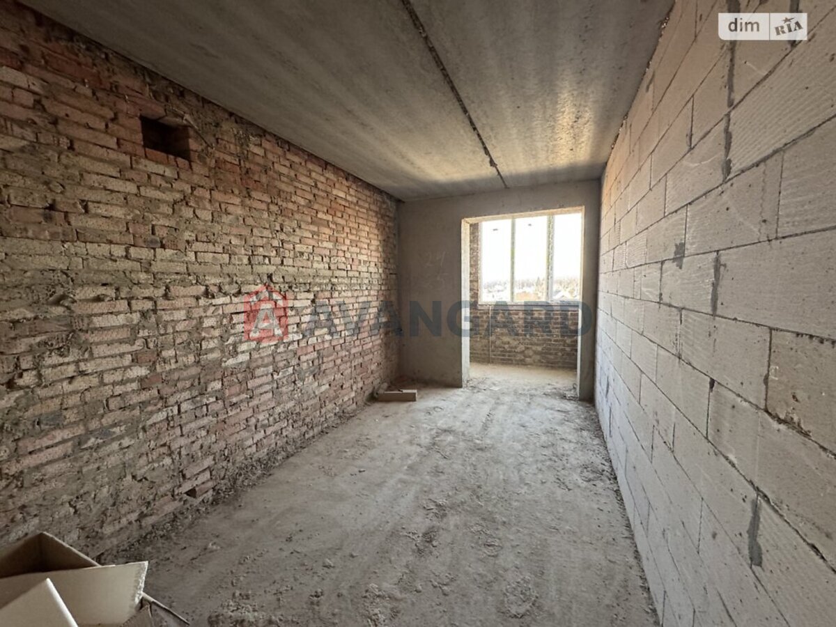 1 ��. ��������, 41/16/17 ��. �., 5/5 ������ ���� 9