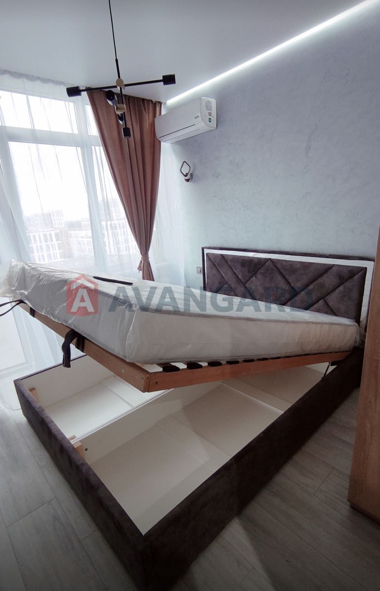 1 . , 43 / 11 / 18 . ., 18/20   2