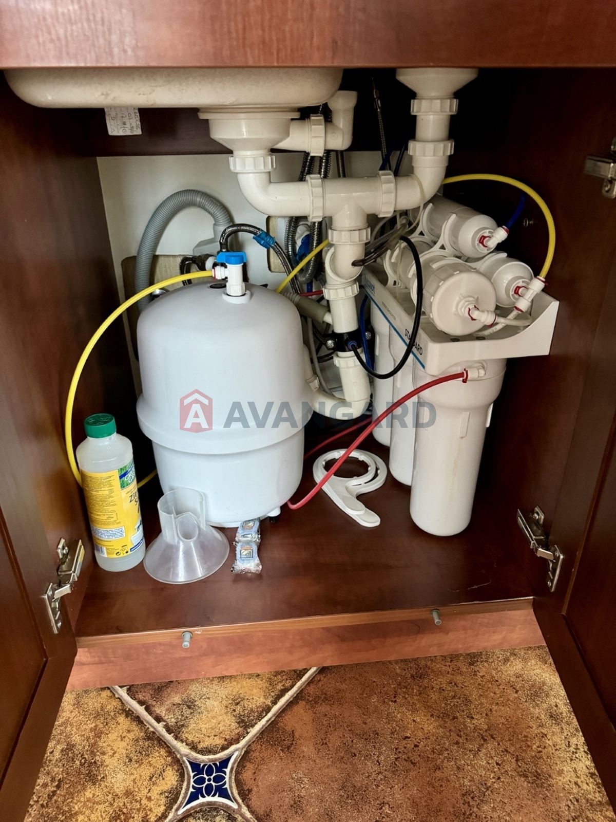 2 ��. ��������, 77/50/20 ��. �., 7/8 ������ ���� 25