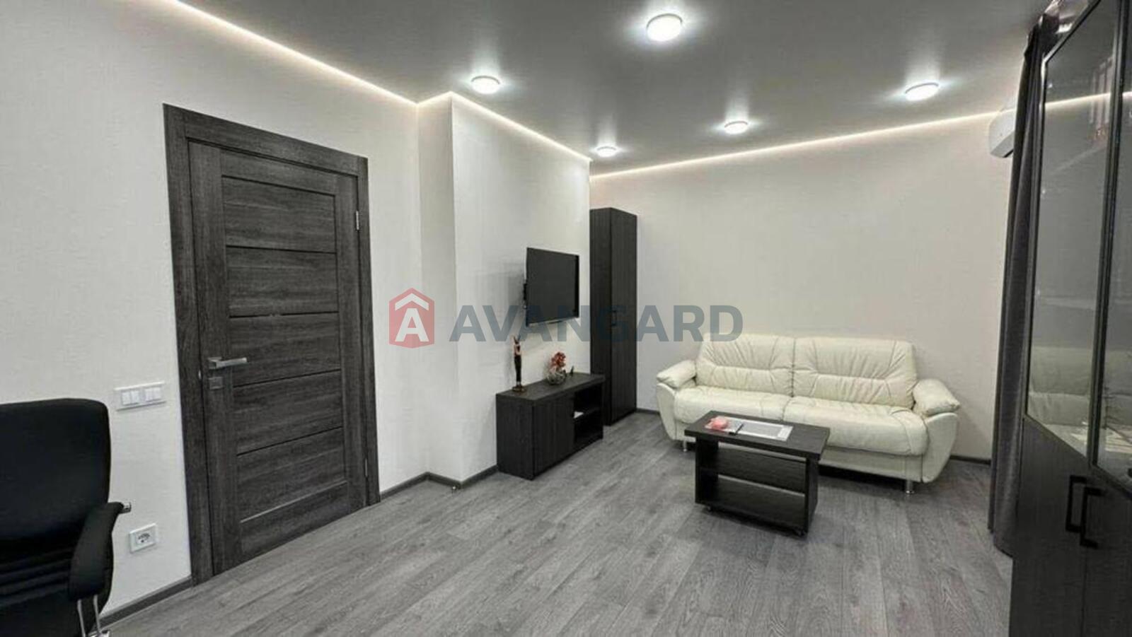 3 ��. ��������, 76/-/11 ��. �., 3/16 ������ ���� 8