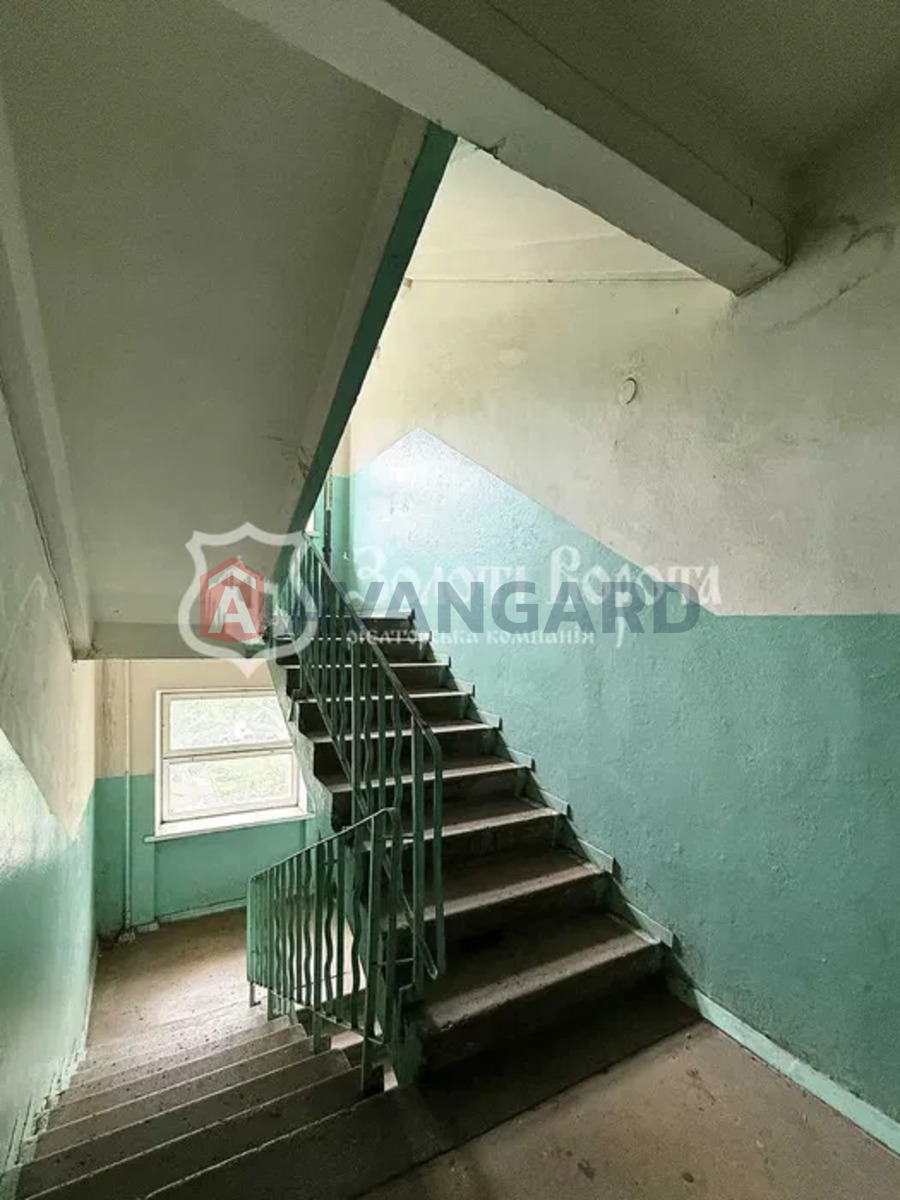 3 . , 68/-/7 . ., 5/9   14