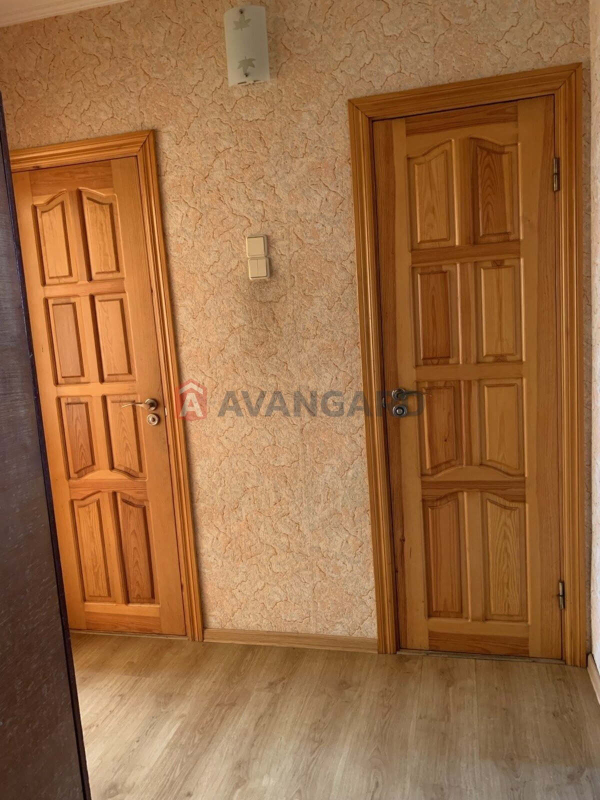 3 ��. ��������, 69/-/7 ��. �., 9/9 ������ ���� 16