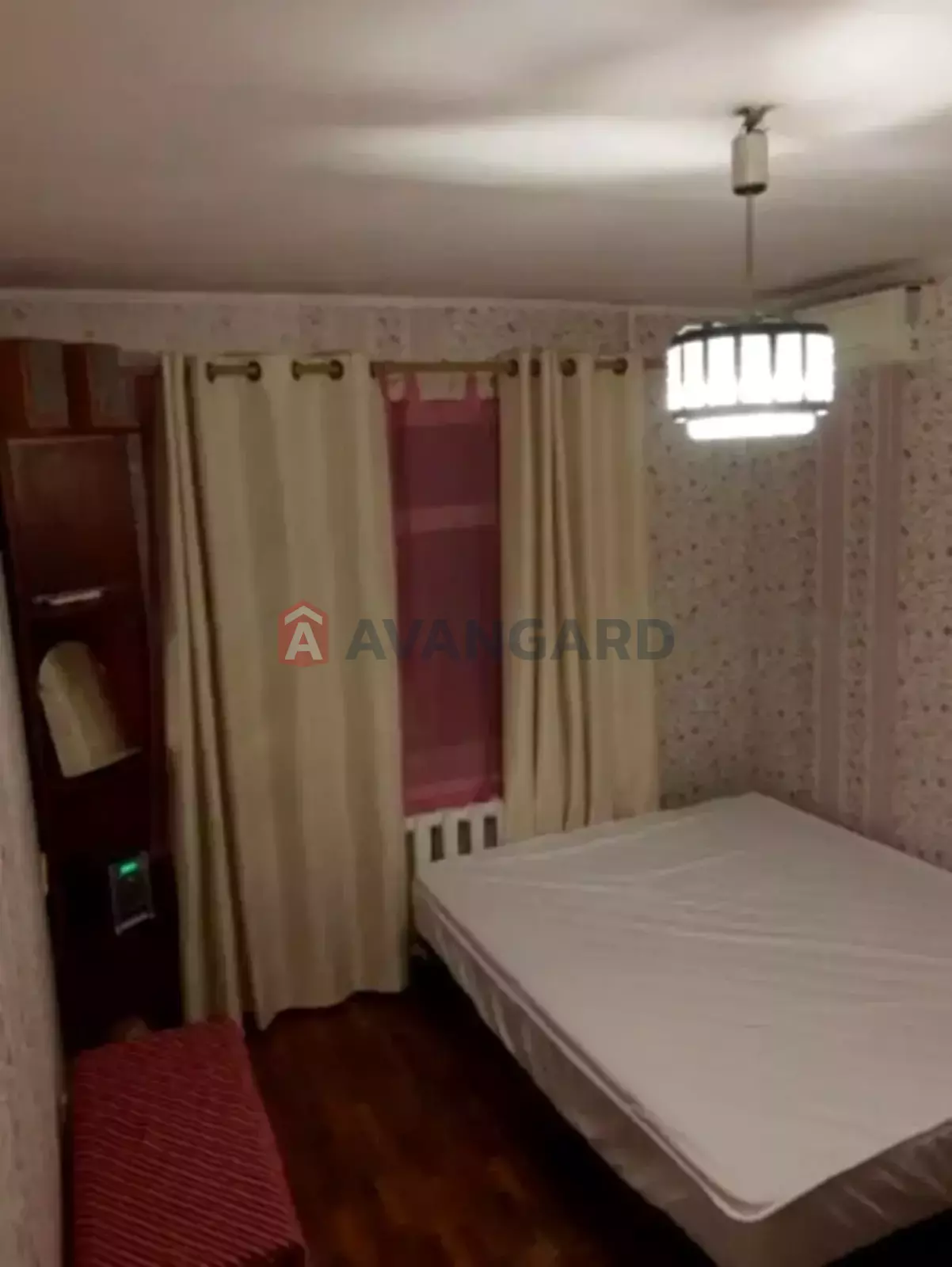 1 ��. ��������, 27/13/5 ��. �., 3/9 ������ ���� 3