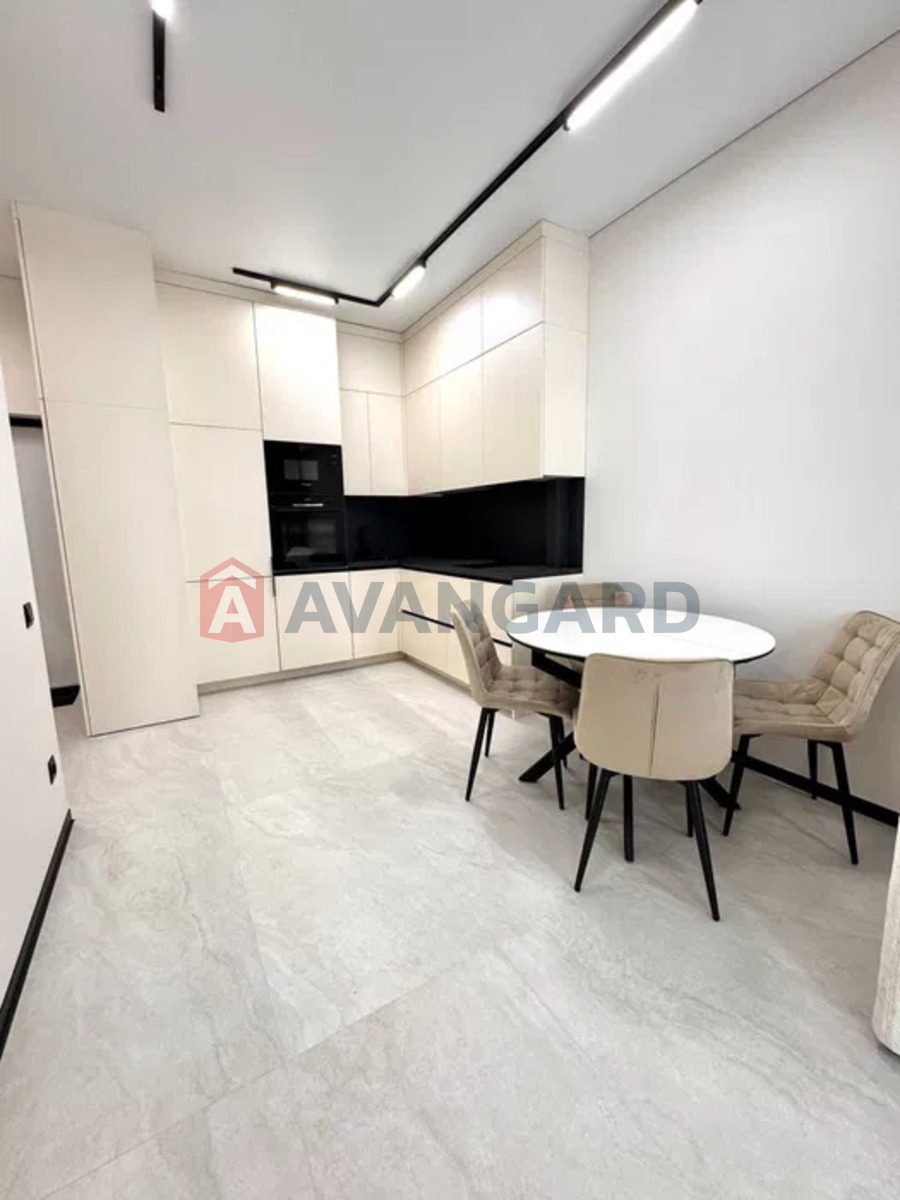 1 ��. ��������, 39/-/15 ��. �., 2/7 ������ ���� 5