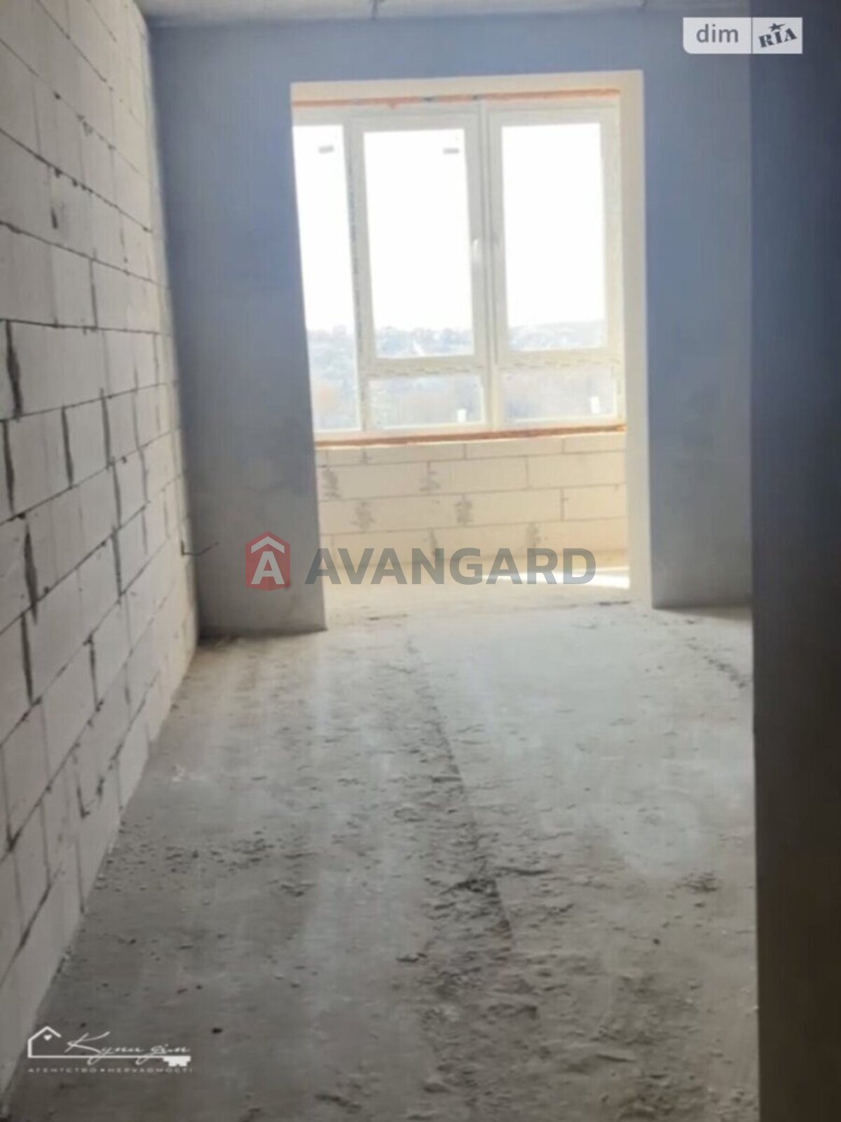 3 ��. ��������, 84/48/13 ��. �., 8/10 ������ ���� 4