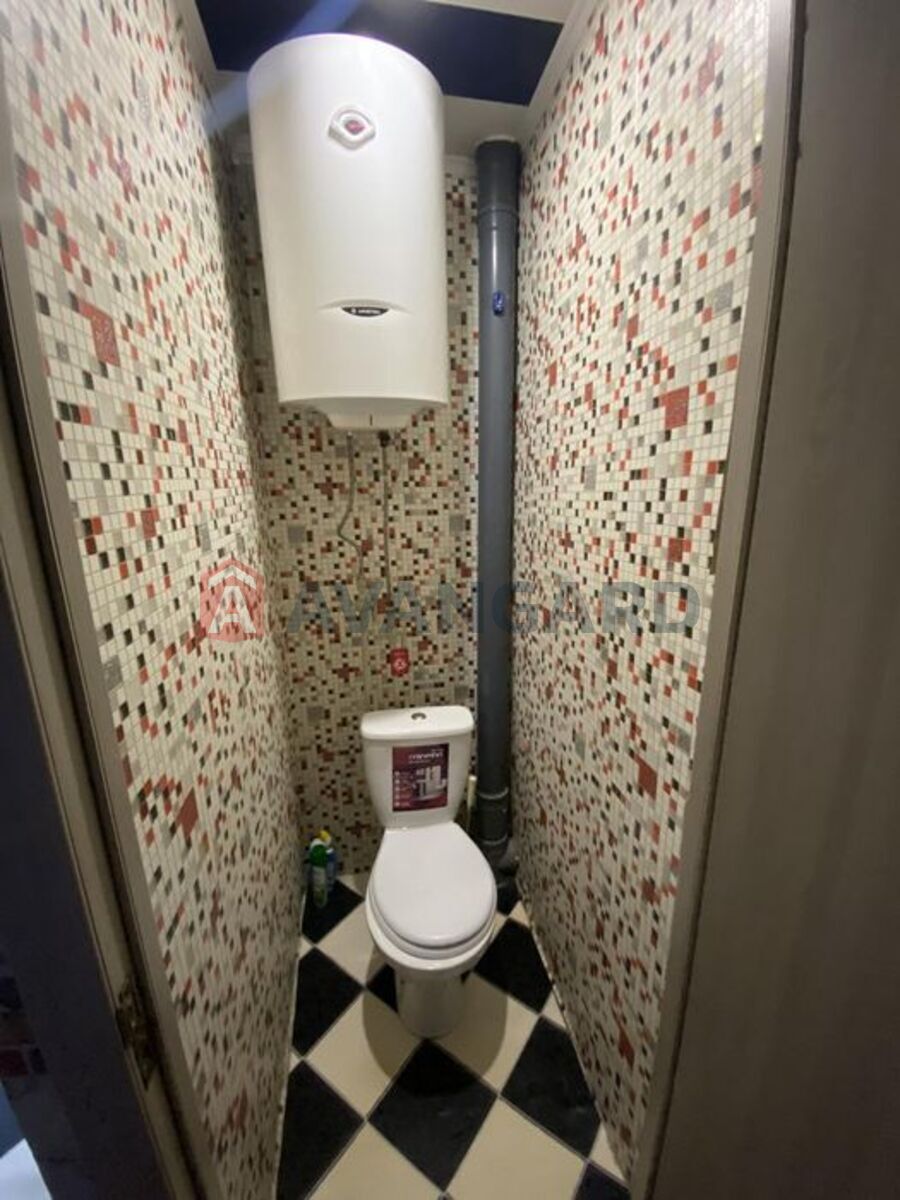 2 ��. ��������, 44/-/14 ��. �., 5/5 ������ ���� 5