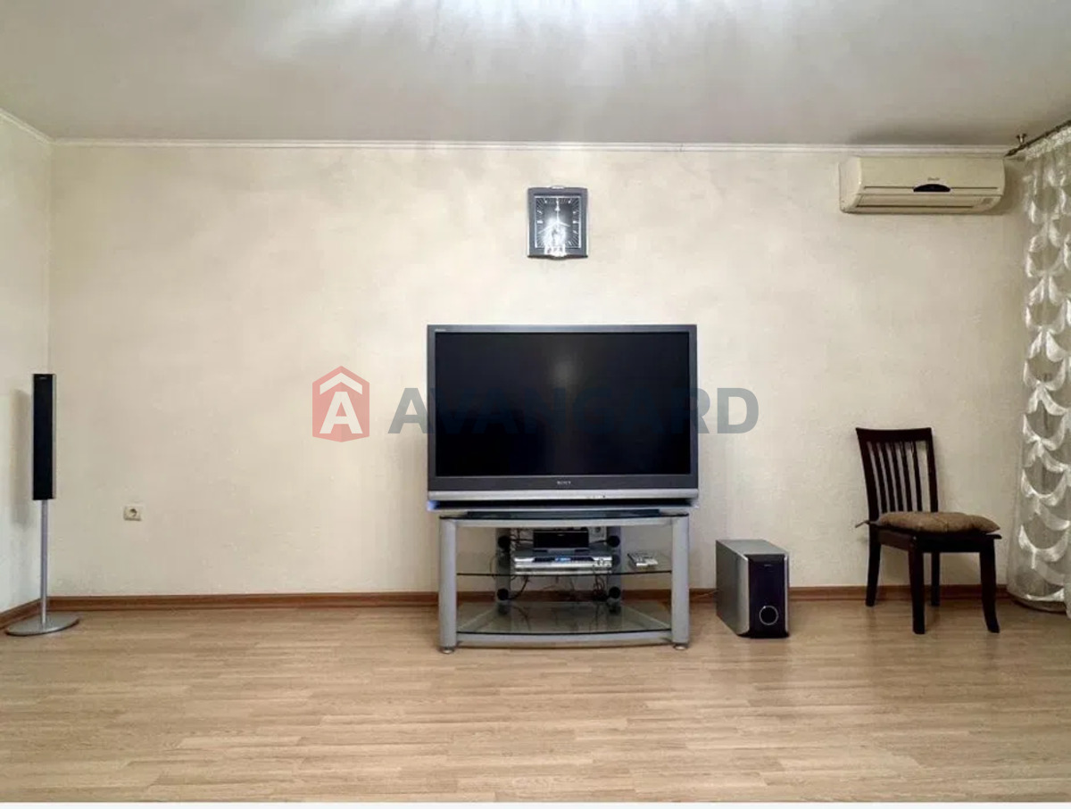 3 ��. ��������, 79/-/14 ��. �., 6/25 ������ ���� 8