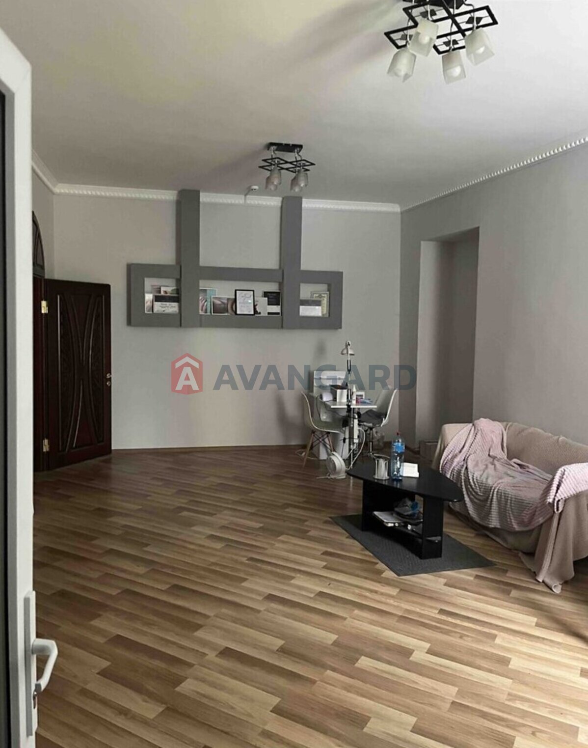 3 ����. ��������, 64/55/- ��. �., 1/2 ���� ���� 3