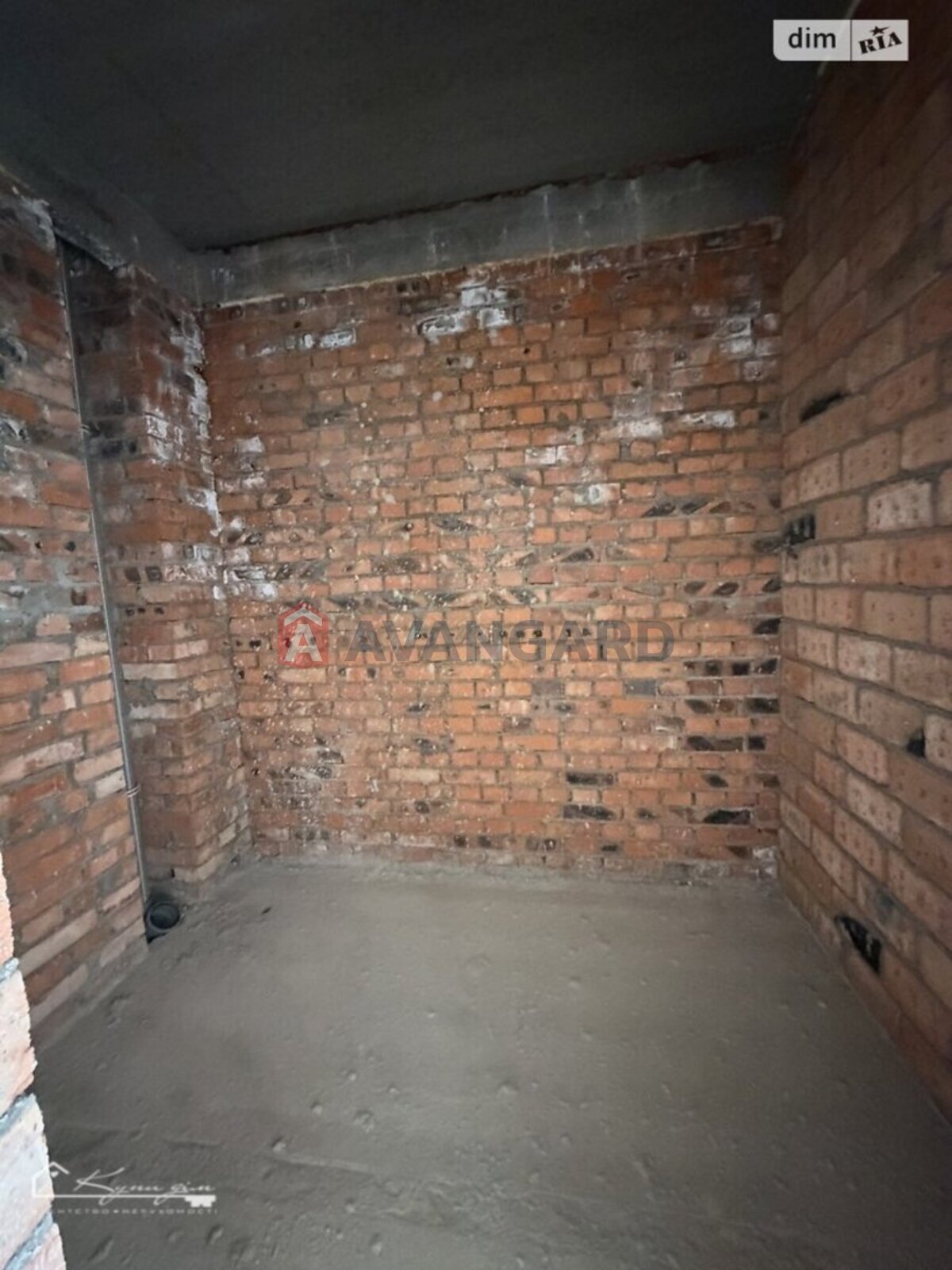 2 ��. ��������, 68/49/14 ��. �., 8/10 ������ ���� 11