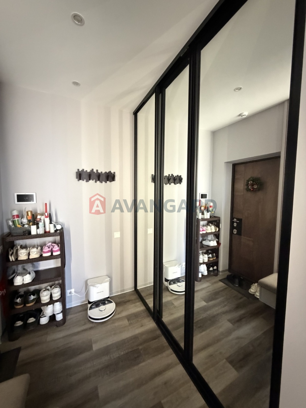 2 ��. ��������, 67/51/11 ��. �., 11/26 ������ ���� 13